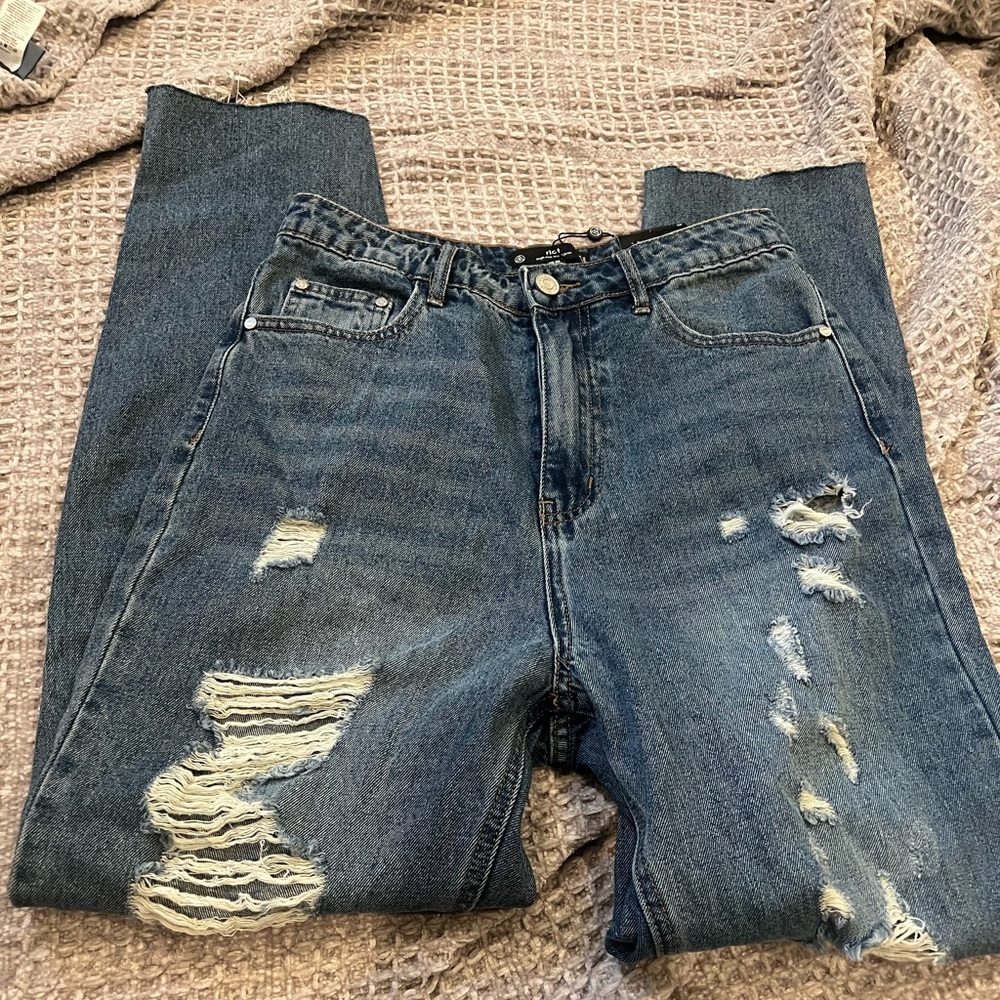 NWT Missguided‎ distressed Jeans
